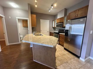 2336 Whyte Ave #401, Pt Coquitlam, BC V3C0A7