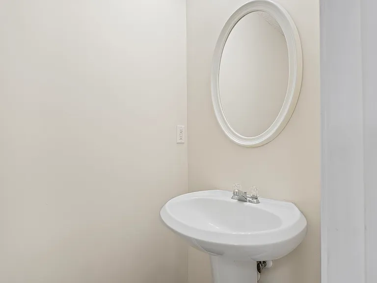 745 Outlook Way — Photo 12