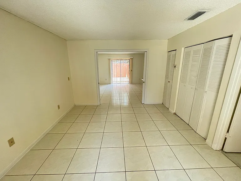 1852 My Pl — Photo 6