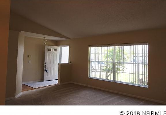3rd image of 3113 Needle Palm Dr