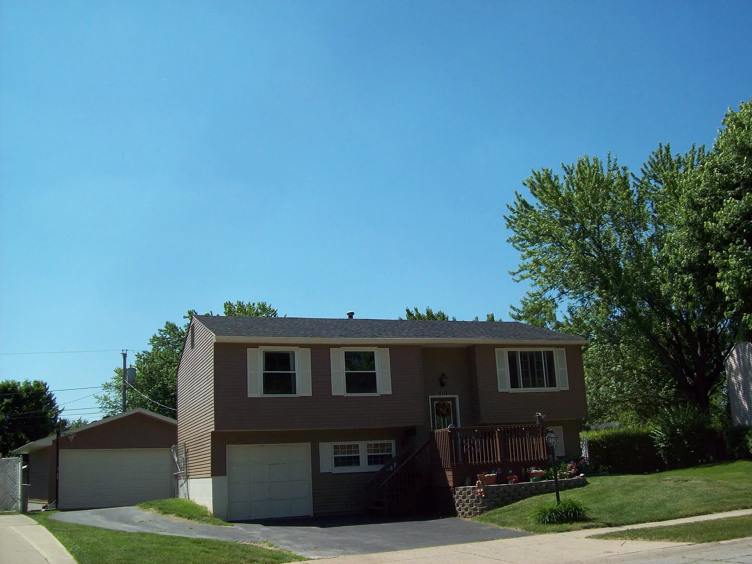 213 Butler Trl photo 1