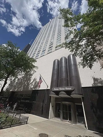 777 N Michigan Ave #3508