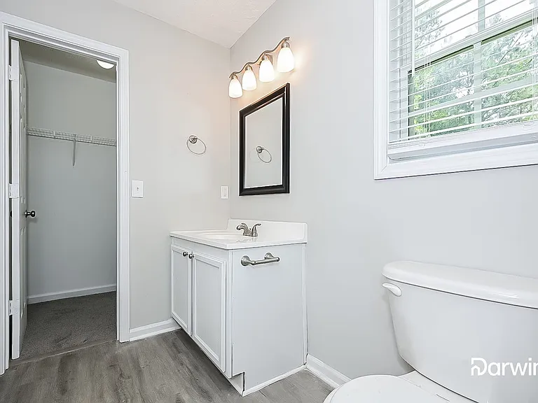 55 Shenandoah Ct — Photo 10