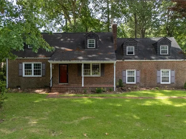 505 Redwood Dr, Chesapeake, VA 23320