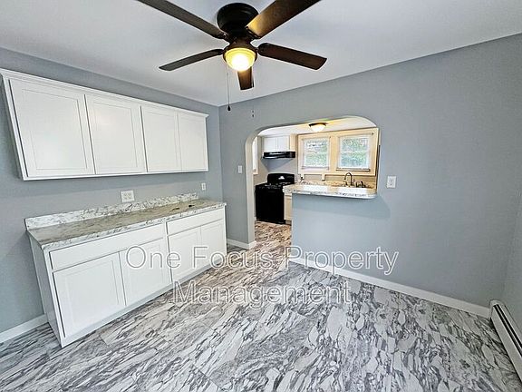 3rd image of 488 Winthrop St