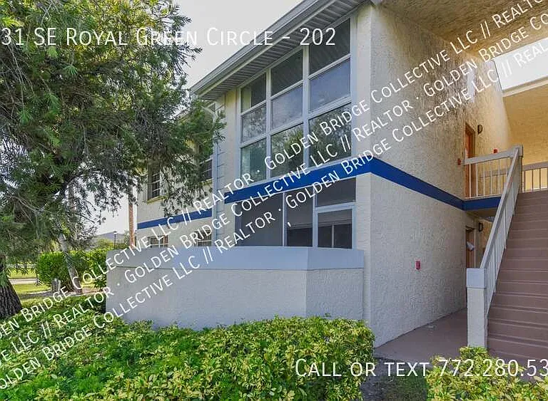 1531 SE Royal Green Cir #202 — Photo 17