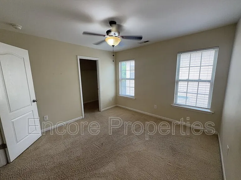 1040 Pueblo Ridge Pl — Photo 13