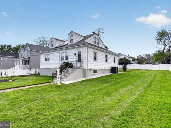 1638 Franklin Ave, Willow Grove, PA 19090