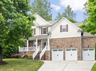511 E Hatterleigh Ave, Hillsborough, NC 27278