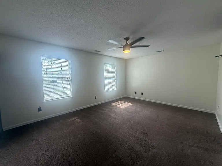 1755 Polaris Dr — Photo 34