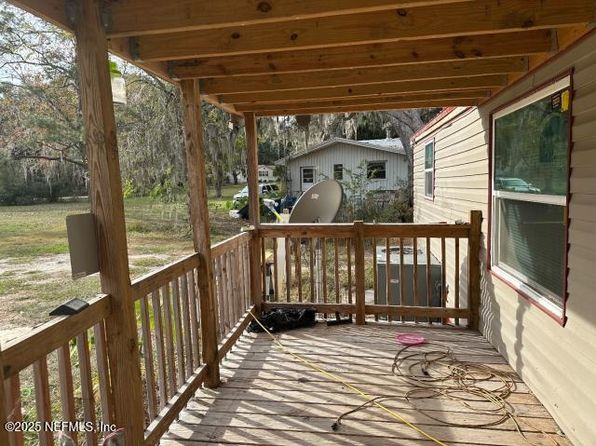 148 LITTLE ORANGE LAKE Drive, Hawthorne, FL 32640