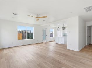 915 Redcrest Springs Ct, Houston, TX 77073