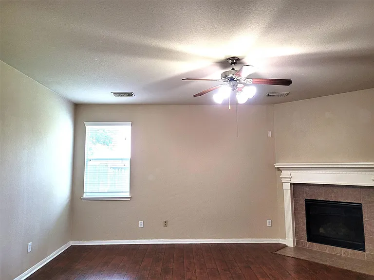 26319 Longview Creek Dr — Photo 14