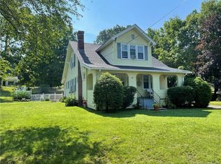 694 Rye St, South Windsor, CT 06074