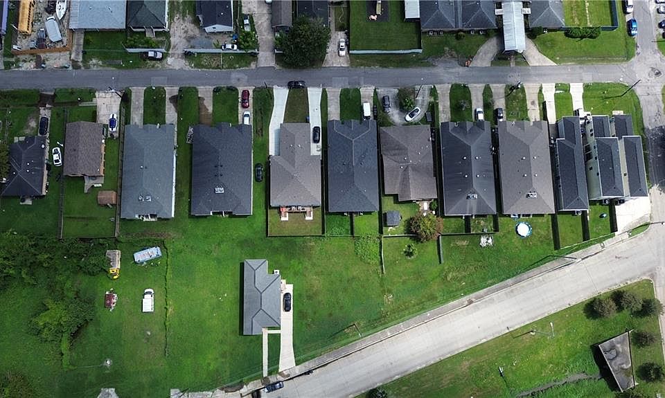 1st image of 2120 Mardi Gras Blvd