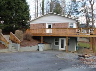 421 Wedgewood Pl SE, Lenoir, NC 28645