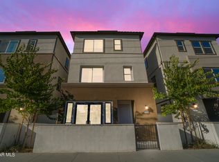 3009 Cochran St, Simi Valley, CA 93065