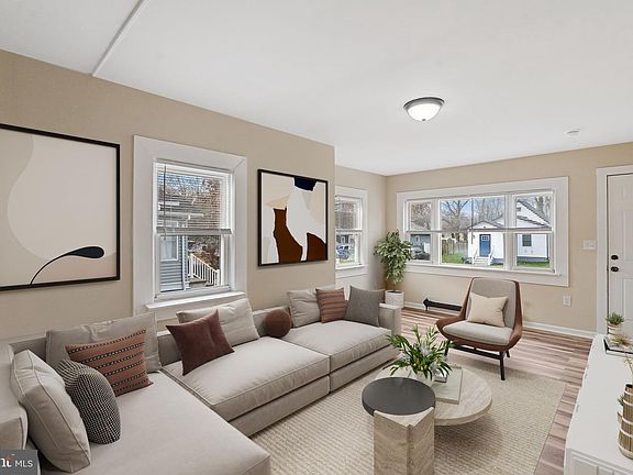 4th image of 40 Wilson Rd