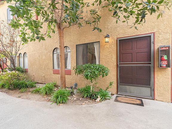 3rd image of 3425 Artesia Blvd Unit 4