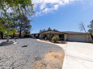 14153 Gayhead Rd, Apple Valley, CA 92307