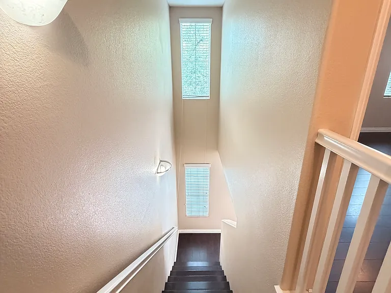 1831 Crimson Ct #8 — Photo 9