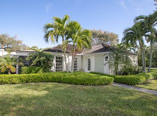 221 Silver Moss Dr, Indian River Shores, FL 32963