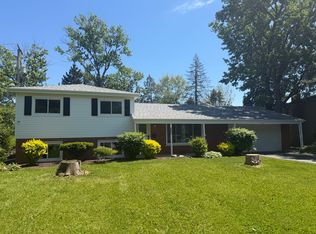 1339 Heather Rd, Homewood, IL 60430