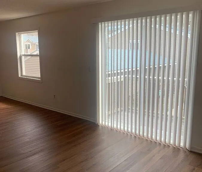 1430 Case Ave E #1 — Photo 27