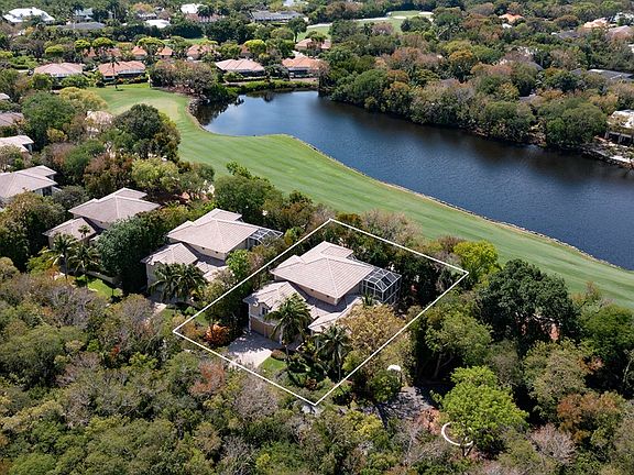 3rd image of 8 Hardwood Hammock Dr