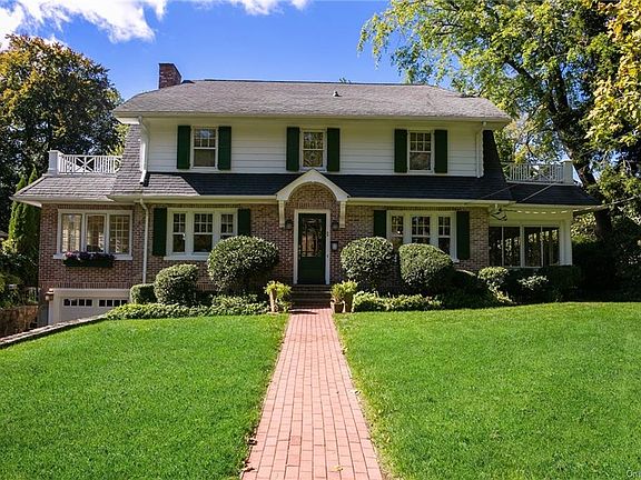 2nd image of 9 Seymour Pl
