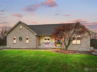 203 Meadowview Ct, Springboro, OH 45066