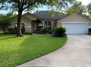 4950 Frost Lake Dr, Jacksonville, FL 32258