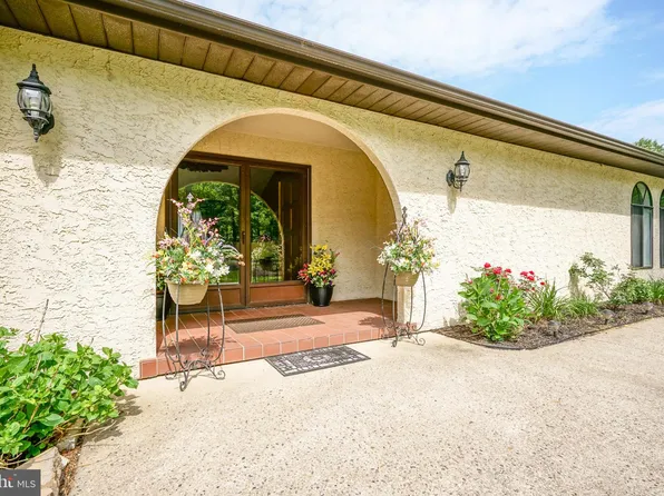 2117 Tremont Ave, Atco, NJ 08004