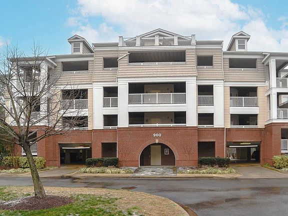 2nd image of 912 Oyster Bay Pl #203
