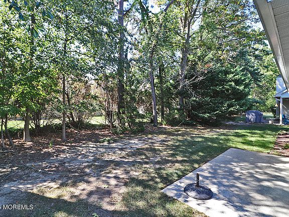 5th image of 1605 Sweetbay Drive