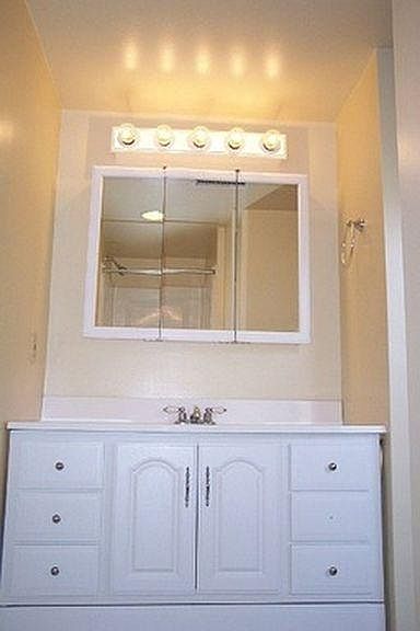 full bathroom on 2nd floor