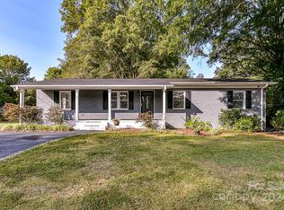 709 Patricia Ave, Harrisburg, NC 28075
