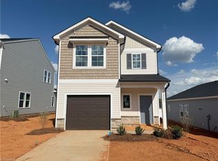 2521 Raspberry Hill Dr, Winston Salem, NC 27106