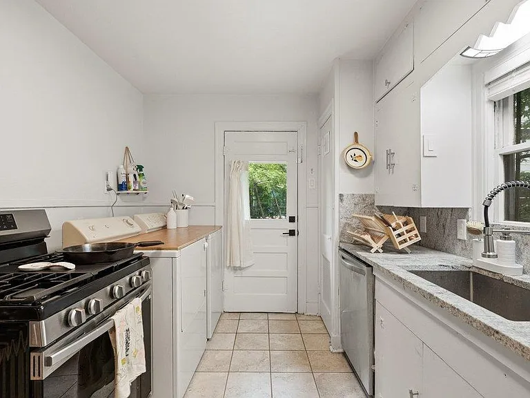 5206 Duval St — Photo 26