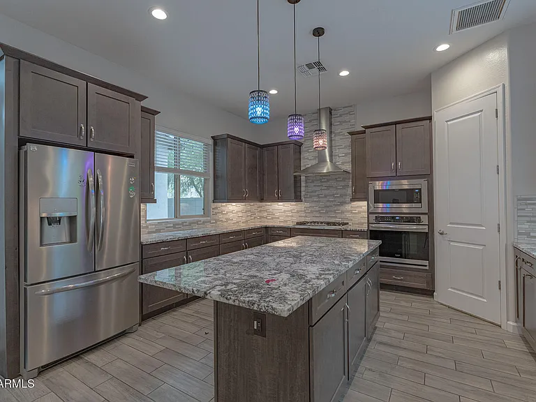 6523 E Bluefield Ave — Photo 8