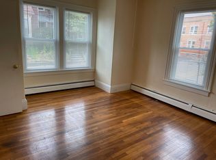 9 Manchester St #1F, Pawtucket, RI 02860