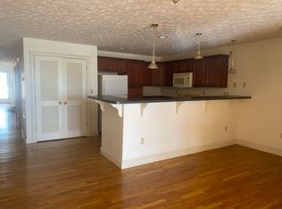 123 W Main St, Barnesville, OH 43713