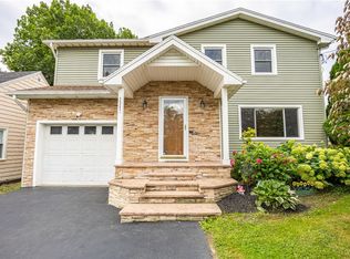 2367 Norton St, Rochester, NY 14609