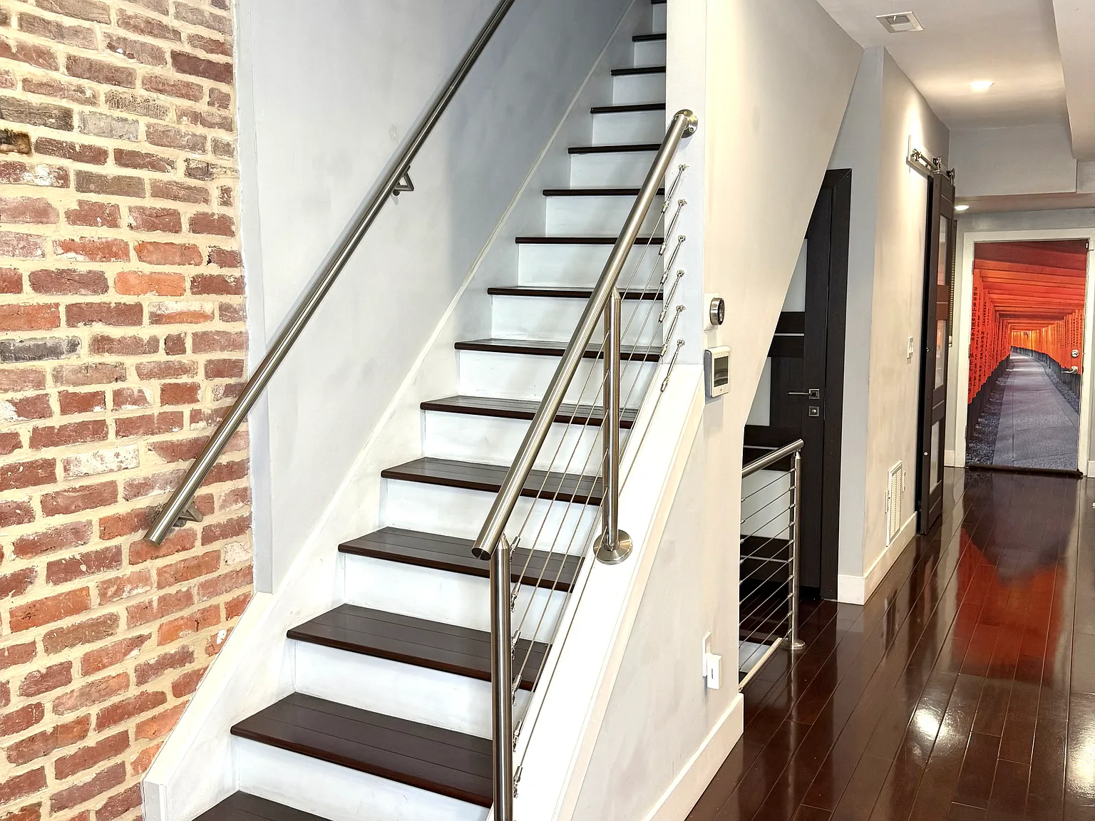 3 bed, 3.5 bath, 1600 sqft, $4,600 — Photo 4