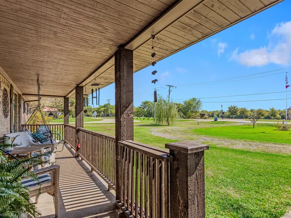 3713 Hickox Rd, Rowlett, TX 75089