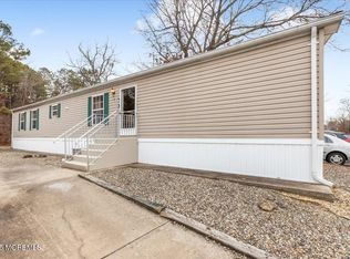 419 Roberts Rd, Toms River, NJ 08755