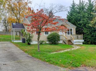 2304 Coker Ave, Knoxville, TN 37917