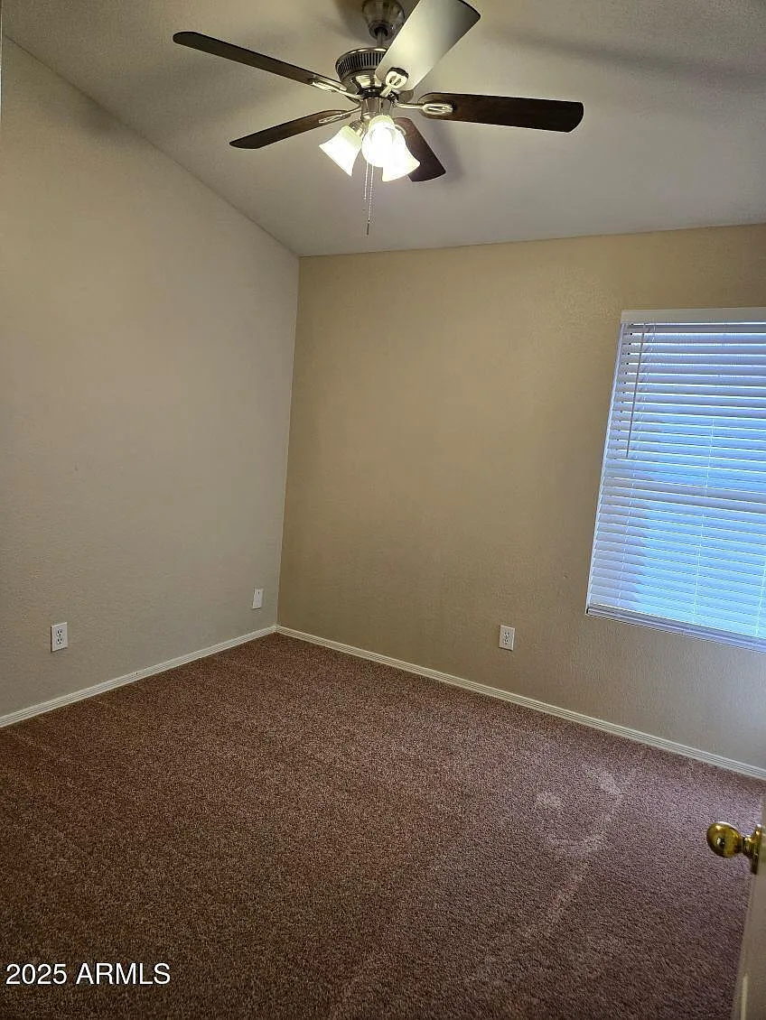 3 bed, 2.0 bath, 1504 sqft, $2,595 — Photo 4