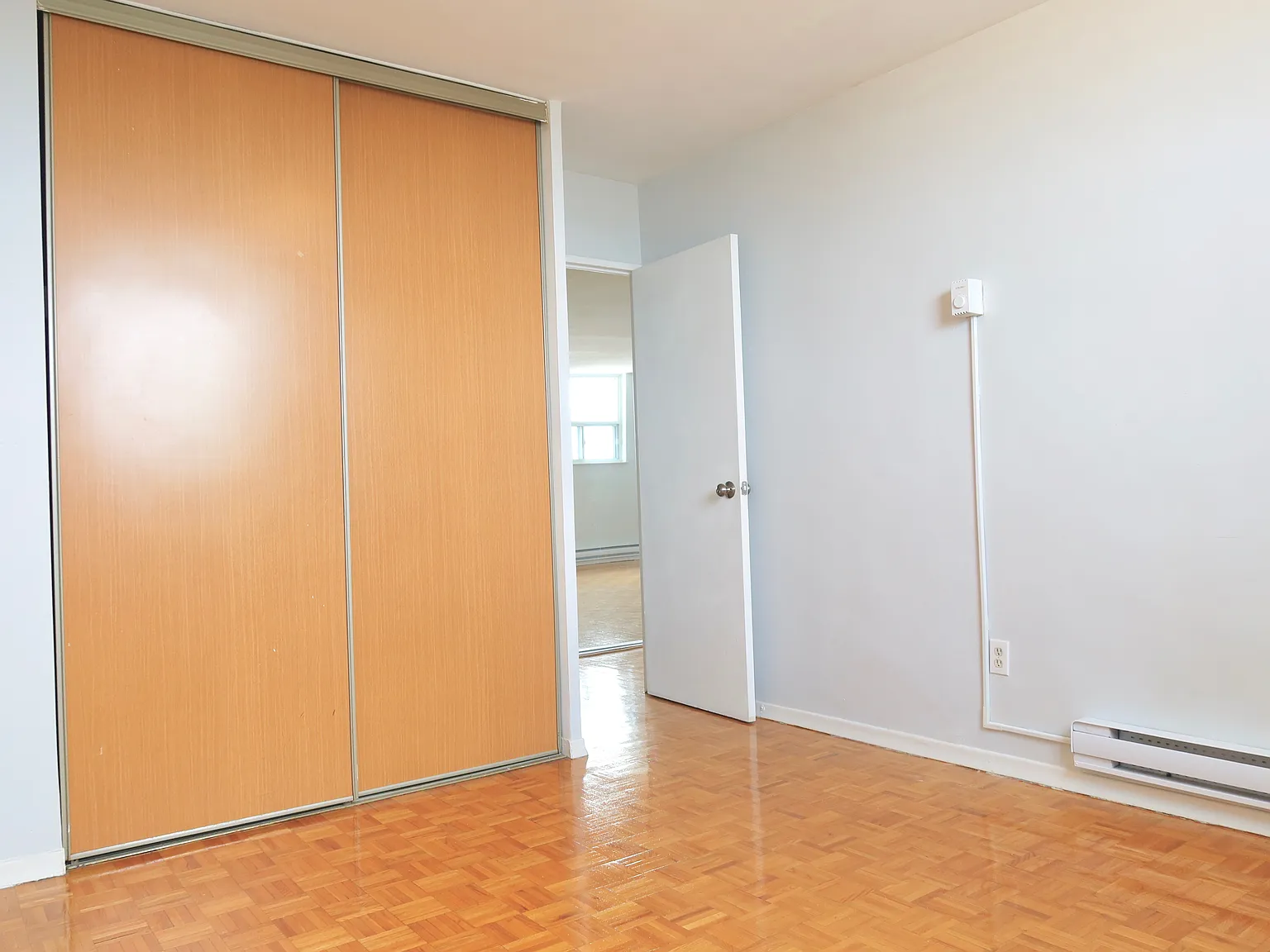 60 Gowan Avenue — Photo 4