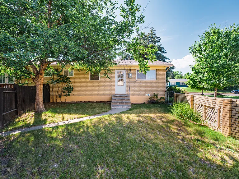 1238 Janes Ln — Photo 11